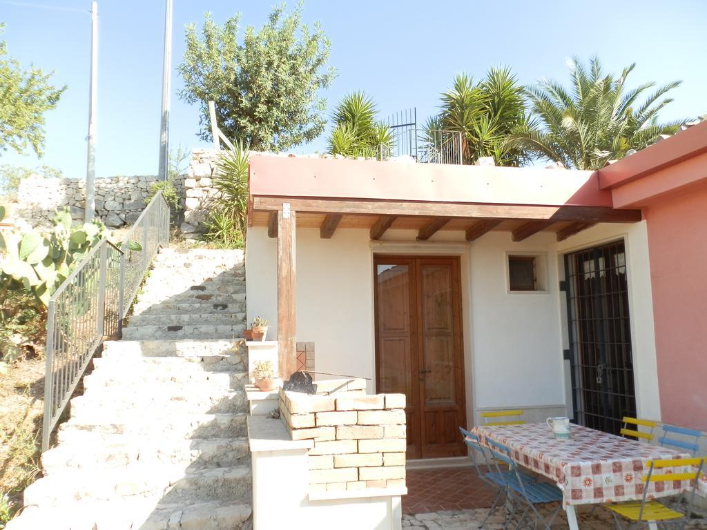 La Pietra Villa Chiaramonte Gulfi Bilik gambar