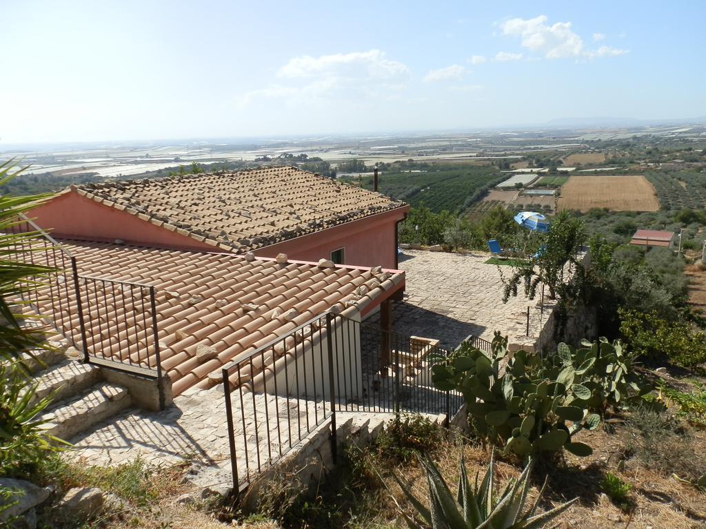 La Pietra Villa Chiaramonte Gulfi Bilik gambar